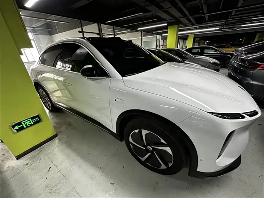 900x675_0_q87_c42_autohomecar__ChxpVmlPmliAMJgfAAG-7ggVg0o482.jpg.webp Used NIO EC6 2023 model 75kWh