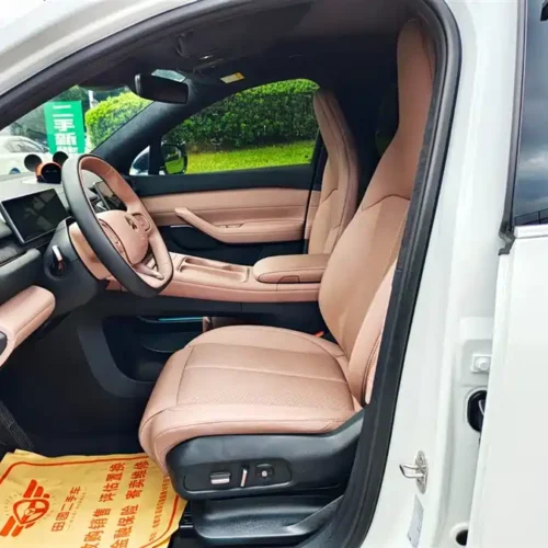 900x675_0_q87_c42_autohomecar__ChxpWGi2pEOAQgg8AAHbTSRE3xs307.jpg.webp Used NIO EC6 2024 model 75kWh