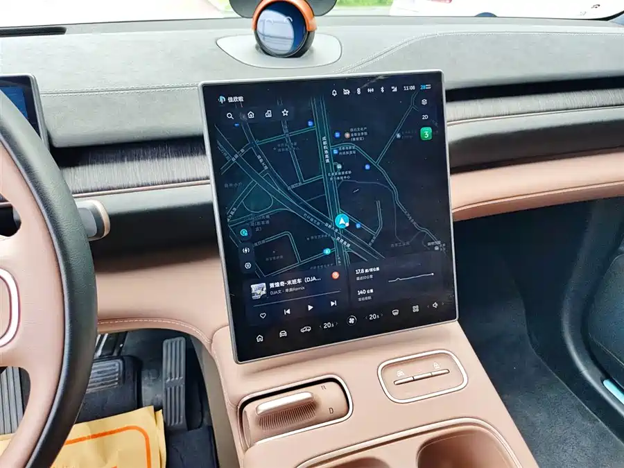 900x675_0_q87_c42_autohomecar__ChxpWGi2pESAMi6YAAIcHB-RnPc291.jpg.webp Used NIO EC6 2024 model 75kWh