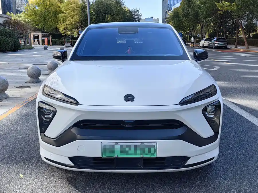 900x675_0_q87_c42_autohomecar__ChxpWGj0aB2AFCrmAAosZjgSLQw964.jpg.webp Used NIO EC6 2020 440KM Performance Edition