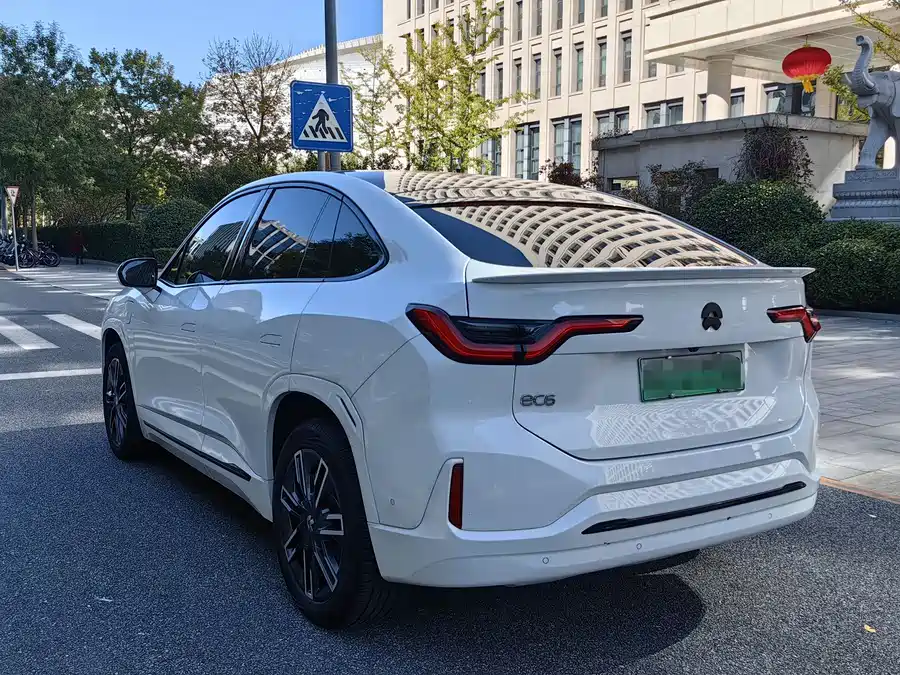 900x675_0_q87_c42_autohomecar__ChxpWGj0aBqAav-0AAt1iCEuZ8M693.jpg.webp Used NIO EC6 2020 440KM Performance Edition