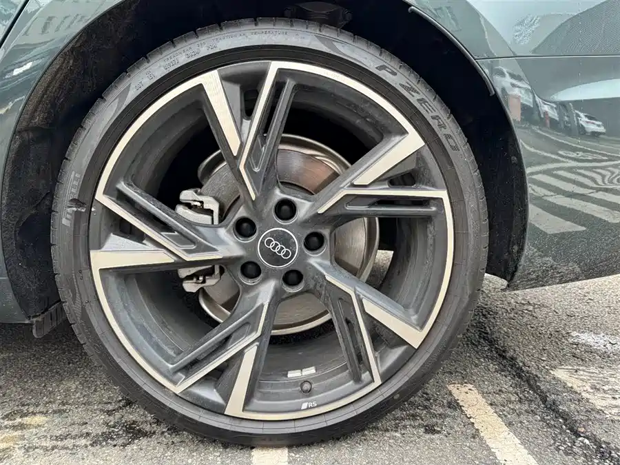 Used Audi A4L 2024 40 TFSI quattro RS kit combustion speed type