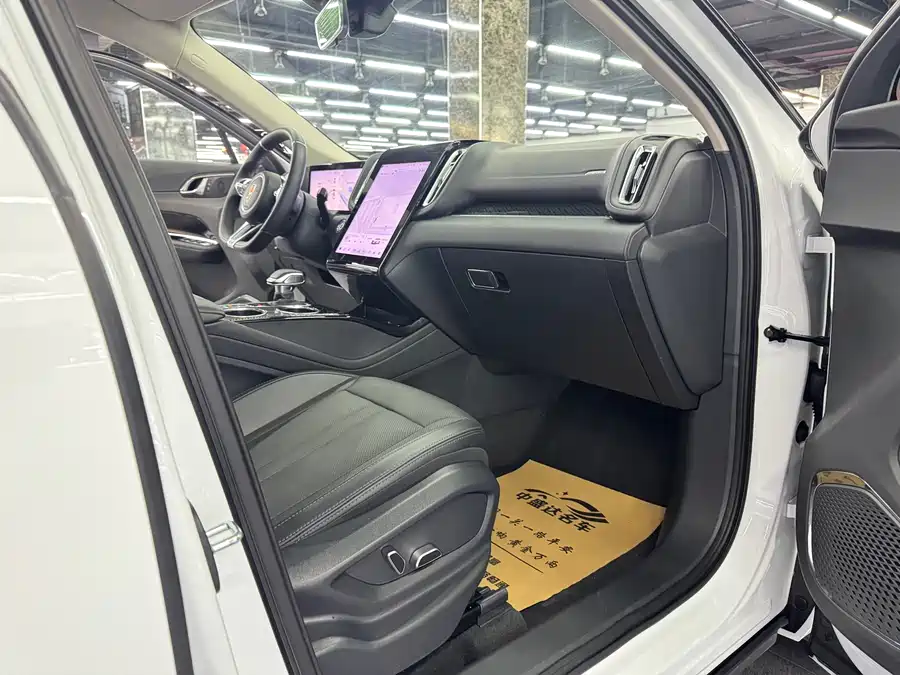 Used Hongqi HS3 PHEV 2024 115km Jinwei Edition