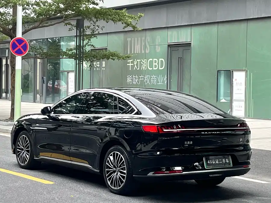 900x675_0_q87_c42_autohomecar__ChxpWGj7kImAKxXRAAoITZ0bUZM768.jpg.webp Used BYD Han 2020 DM four-wheel drive performance version luxury model