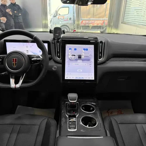 900x675_0_q87_c42_autohomecar__ChxpWGj8LxSAJRp5AAipr8AbR1E631.jpg.webp Used Hongqi HS3 PHEV 2024 115km Jinwei Edition