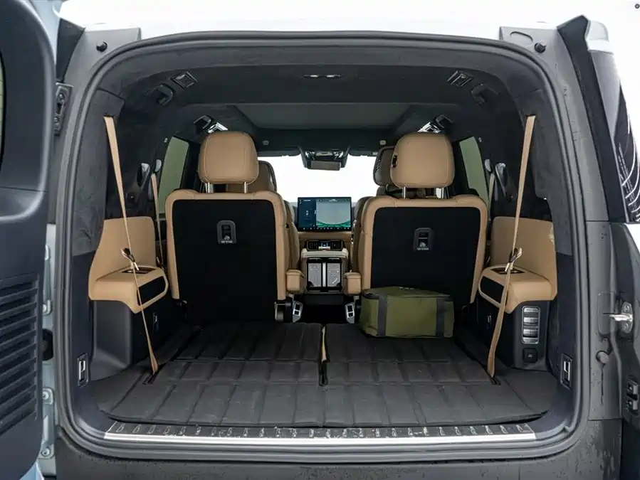 Used BYD Leopard 8 2025 Zhiyong flagship version 6 seats