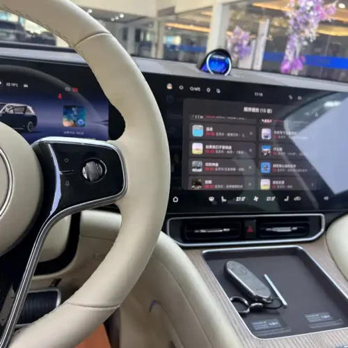 900x675_0_q87_c42_autohomecar__ChxpWGj96SeAS4pgAARPI2wbE6g450.jpg.webp Used AITO M9 2024 extended range Ultra version 42kWh 6-seater version