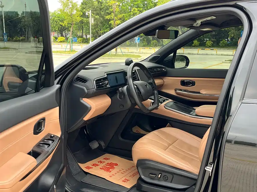 900x675_0_q87_c42_autohomecar__ChxpWGj9yW2AA2HIAArLjl78XcM714.jpg.webp Used NIO ES8 2020 580KM six-seater version