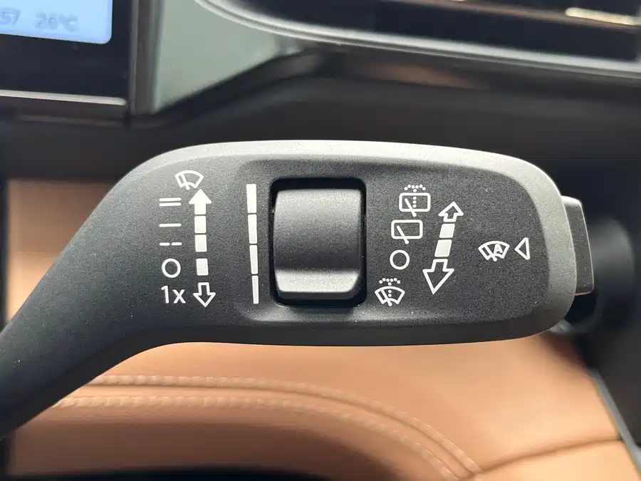 900x675_0_q87_c42_autohomecar__ChxpWGj9yXOAHp4FAAgEyIoQnHU425.jpg.webp Used NIO ES8 2020 580KM six-seater version