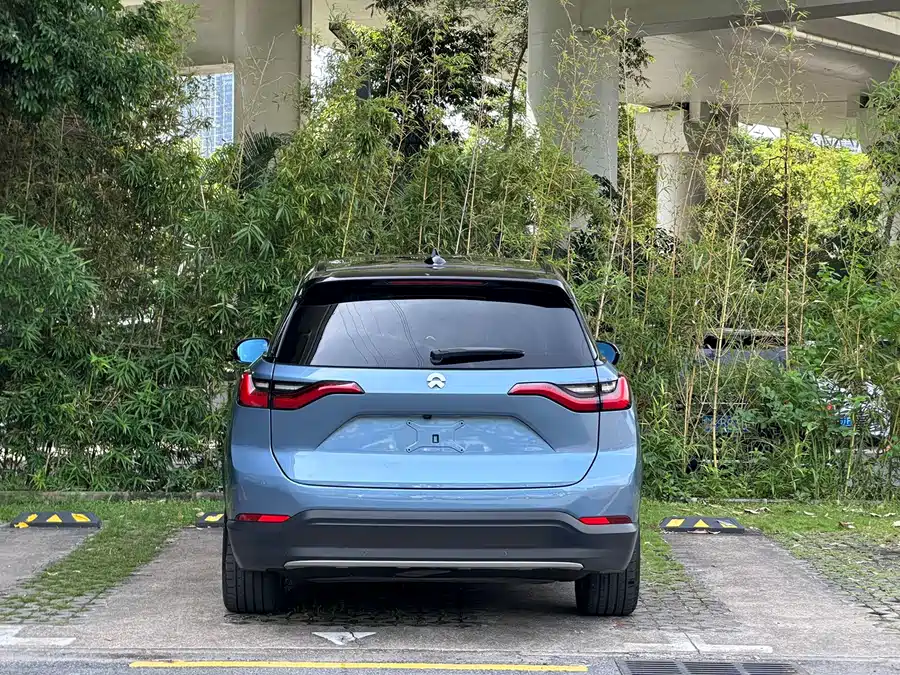 900x675_0_q87_c42_autohomecar__ChxpWGjbWtWAYtNSABDvoSzrulE850.jpg.webp Used NIO ES8 2018 model 355KM base version six-seater version