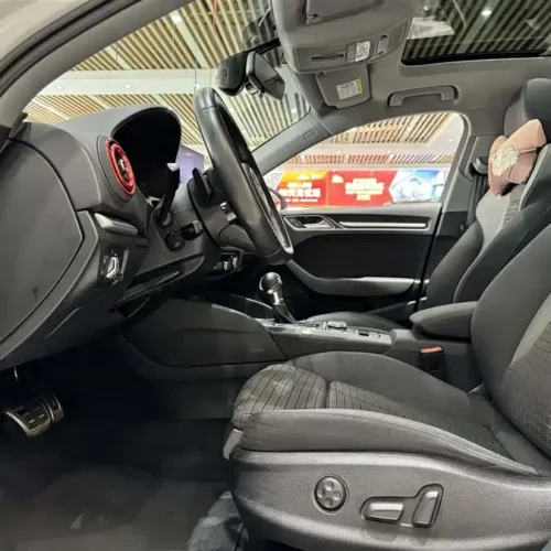 900x675_0_q87_c42_autohomecar__ChxpWGjd7sKAU3HfAAJGbvsyO0I691.jpg.webp Used Audi A3 2020 Limousine 35 TFSI Sports National V