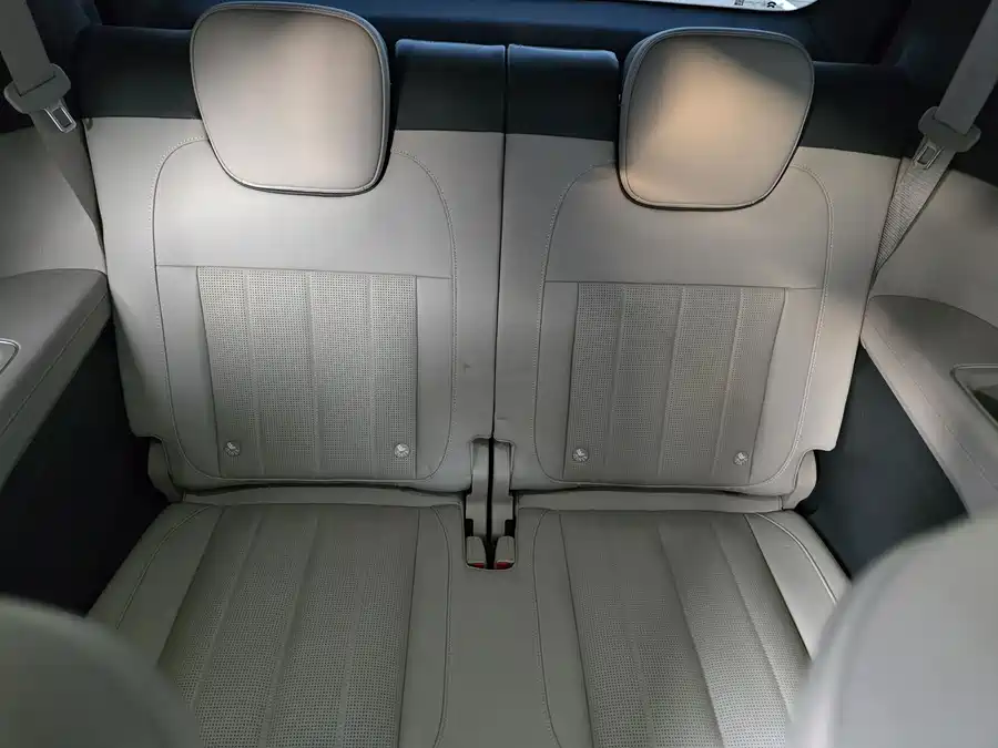 900x675_0_q87_c42_autohomecar__ChxpWGjmRtuAYCslAAVNkDLqZ5Y370.jpg.webp Used NIO ES8 2024 model 75kWh