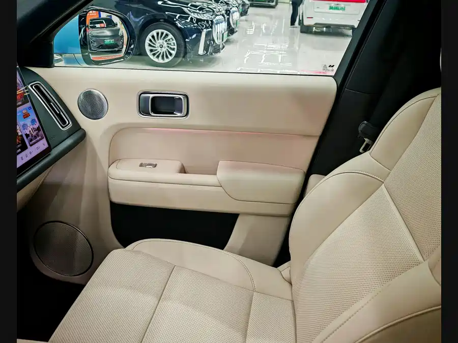 Used Li Auto L8 2024 Ultra