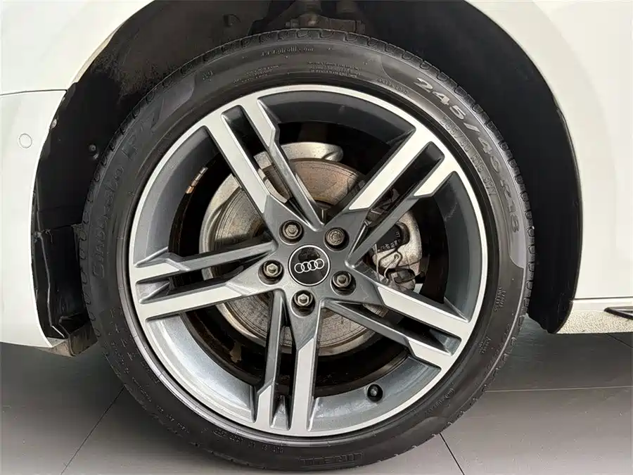 Used Audi A4L 2022 40 TFSI luxury and dynamic model