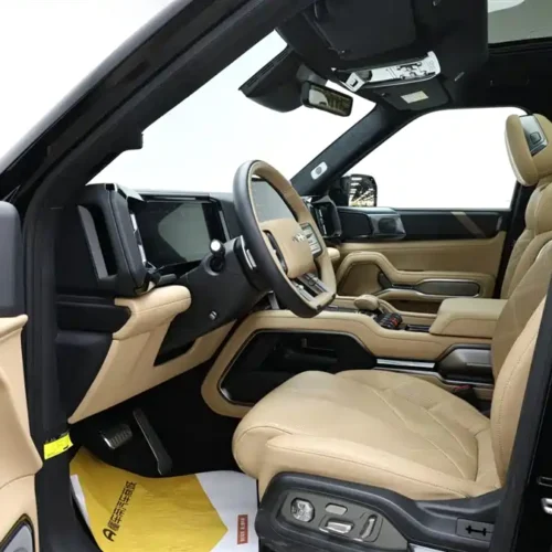 900x675_0_q87_c42_autohomecar__ChxpWGk1O5yAJLdXAAG056vPPek085.jpg.webp Used BYD Leopard 8 2025 Zhiyong flagship version 7 seats