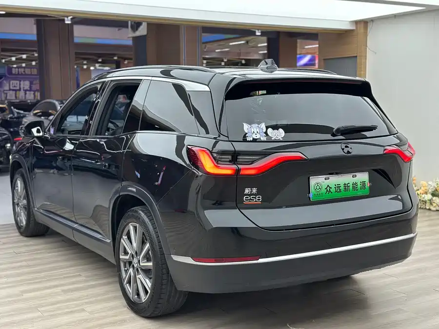 900x675_0_q87_c42_autohomecar__ChxpWGk1OI-AbkoPAAd9OCOw2N0254.jpg.webp Used NIO ES8 2020 580KM seven-seater version