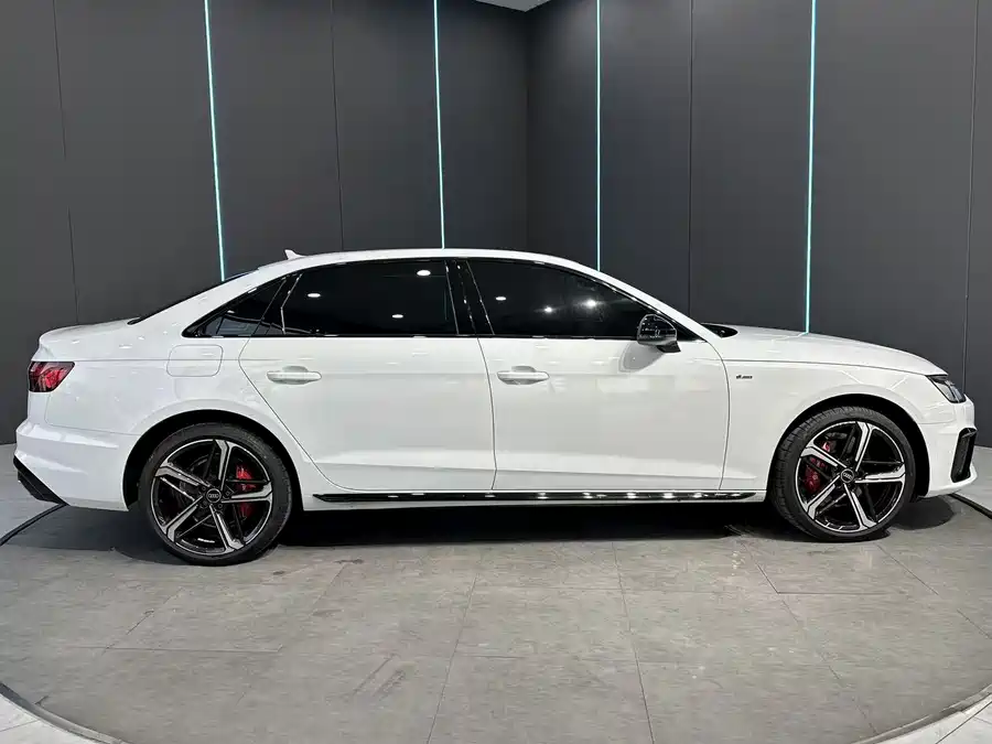 Used Audi A4L 2024 40 TFSI luxury and dynamic model