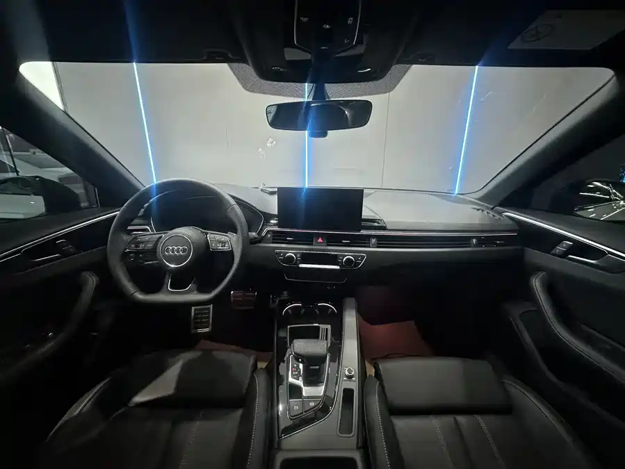 Used Audi A4L 2024 40 TFSI luxury and dynamic model