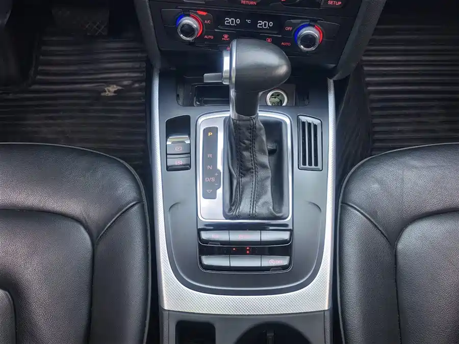 Used Audi A4L 2015 45 TFSI quattro personalized sports model