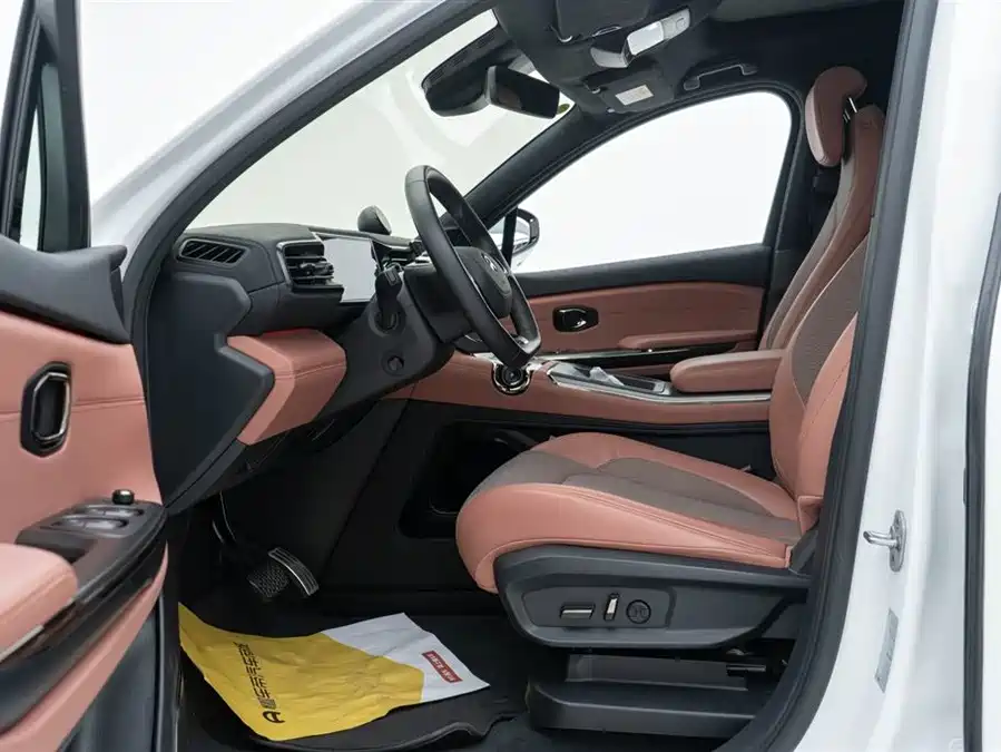 900x675_0_q87_c42_autohomecar__ChxpWGk36O6ASA42AAF8HhcBK-g955.jpg.webp Used NIO EC6 2020 430KM Sports Edition