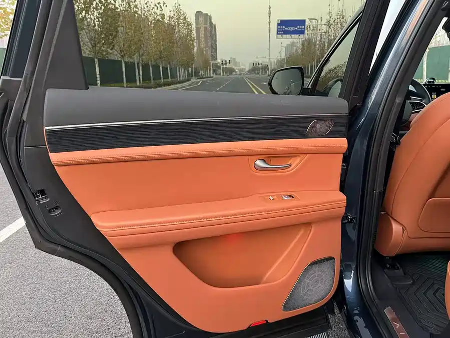 900x675_0_q87_c42_autohomecar__ChxpWGk3wZqAD1rOAARQXuIChy4812.jpg.webp Used HUAWEI AITO M7 2024 1.5T Intelligent Driving Four-wheel Drive Ultra Version 5 Seats