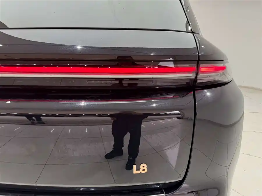 Used Li Auto L8 2023 Pro