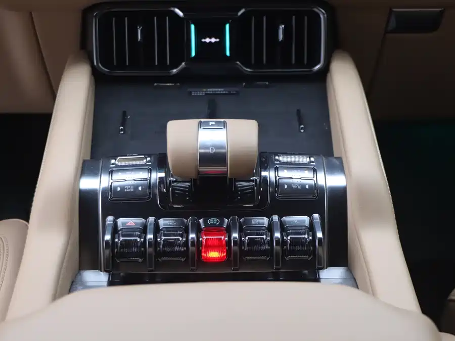 Used BYD Leopard 8 2025 Zhiyong flagship version 7 seats