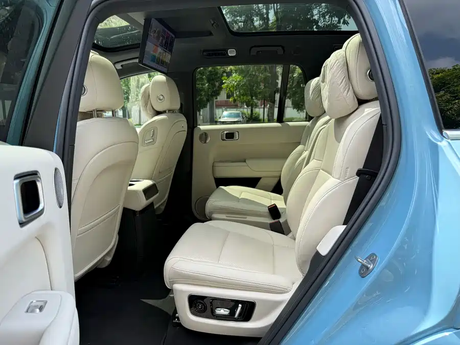 Used Li Auto L8 2024 Ultra