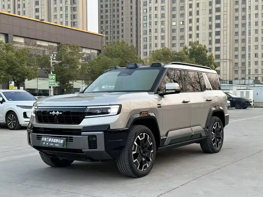 Used BYD Leopard 8 2025 Zhiyong flagship version 6 seats