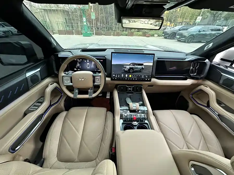 Used BYD Leopard 8 2025 Zhiyong flagship version 6 seats