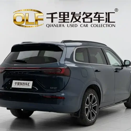900x675_0_q87_c42_autohomecar__ChxpWGk6KW-AOBM7AAE5ihXw-4c607.jpg.webp Used HUAWEI AITO M7 2024 1.5T Intelligent Driving Four-wheel Drive Pro Version 5 Seats