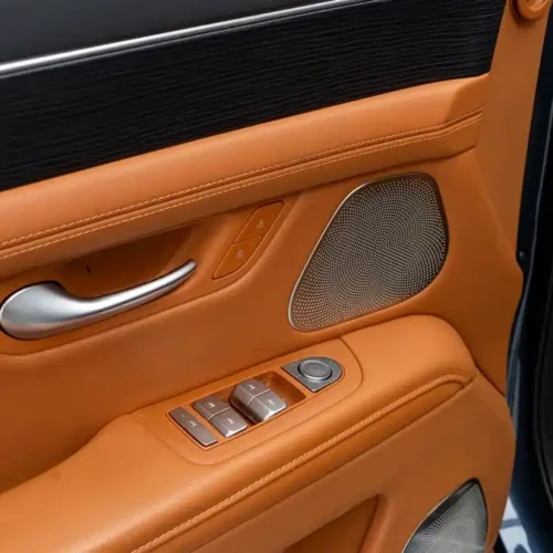 900x675_0_q87_c42_autohomecar__ChxpWGk6KYOAUjPsAAF2EqS_3dc971.jpg.webp Used HUAWEI AITO M7 2024 1.5T Intelligent Driving Four-wheel Drive Pro Version 5 Seats