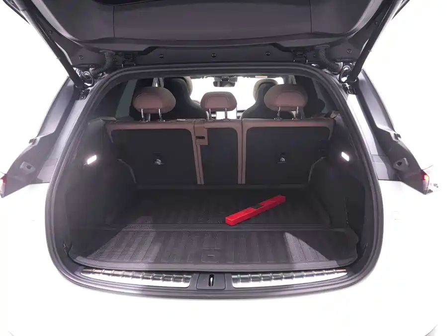 Used NIO ES6 2024 model 75kWh