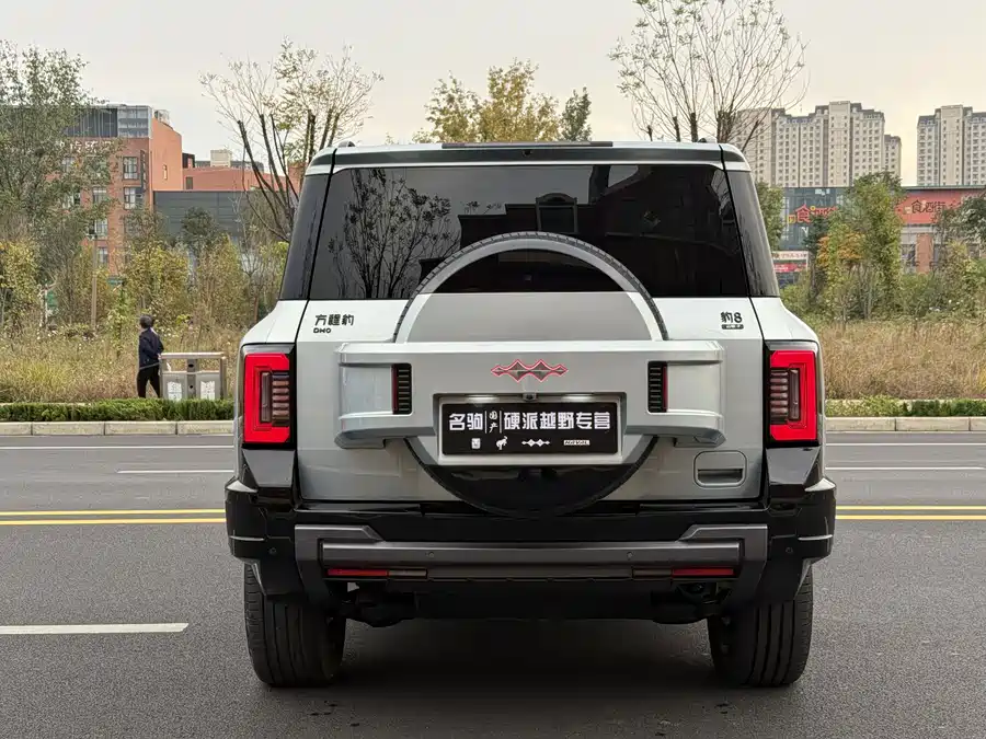 Used BYD Leopard 8 2025 Zhiyong flagship version 7 seats