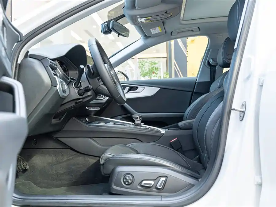 Used Audi A4L 2024 40 TFSI Fashionable and Dynamic