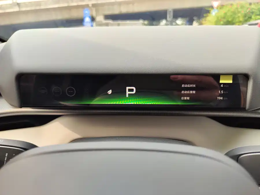 900x675_0_q87_c42_autohomecar__ChxpWGk6jxyAEFQnAAWG4nRPP20830.jpg.webp Used Xpeng P7 2025 702 Long Battery Life Ultra