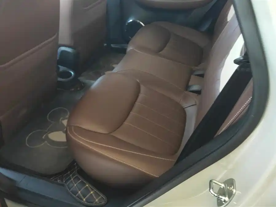 Used Wuling Bingo 2024 model 333km Yuexiang model