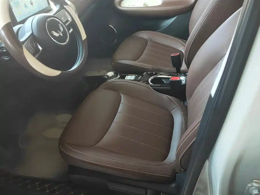 Used Wuling Bingo 2024 model 333km Yuexiang model