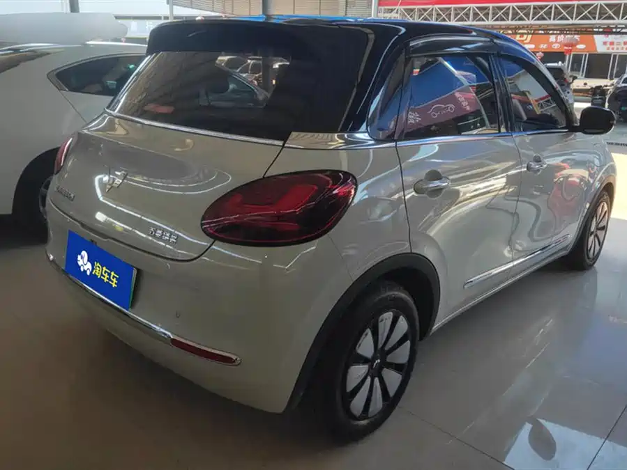 Used Wuling Bingo 2024 model 333km Yuexiang model