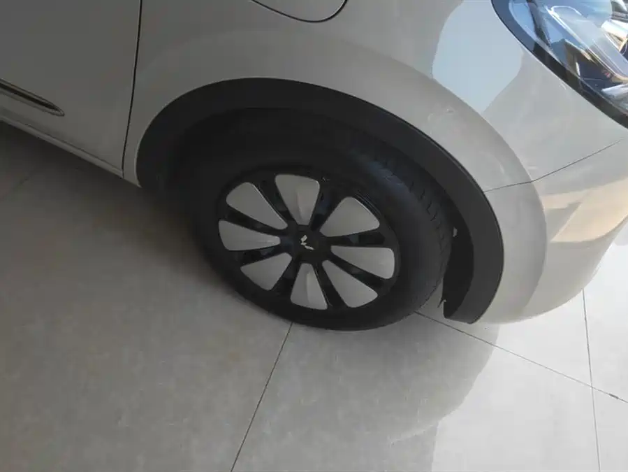 Used Wuling Bingo 2024 model 333km Yuexiang model
