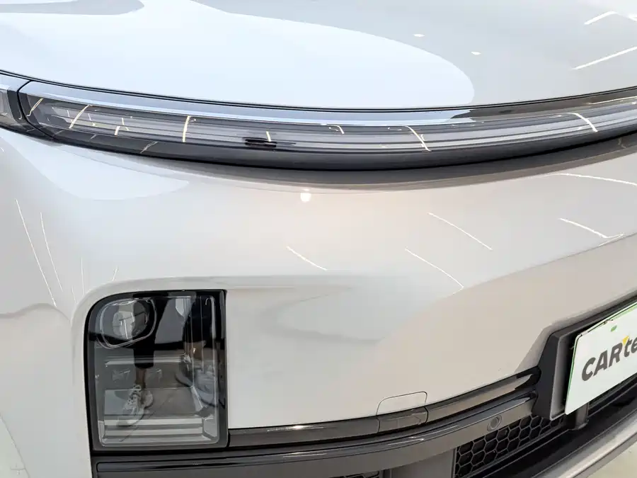 900x675_0_q87_c42_autohomecar__ChxpWGk7iBKAcNv9AAXWyr6k-vc708.jpg.webp Used Li Auto L8 2023 Pro