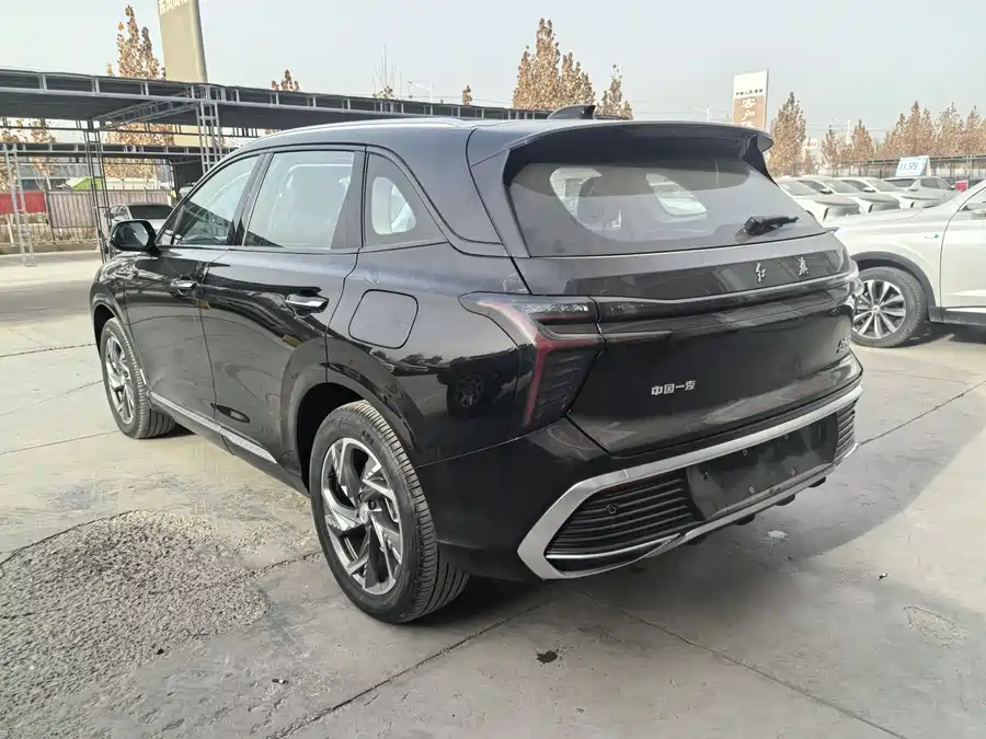 900x675_0_q87_c42_autohomecar__ChxpWGk7zQWAbFxqAAZxG1OST_A188.jpg.webp Used Hongqi HS3 PHEV 2025 117km Jinwei Edition