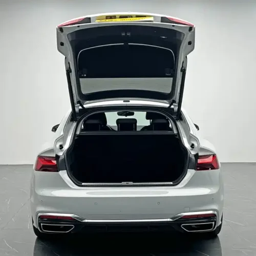 900x675_0_q87_c42_autohomecar__ChxpWGk80RSAGS-hAAFCBnoTVpU887.jpg.webp Used Audi A5 (Imported) 2021 Sportback 40 TFSI Fashionable and Elegant