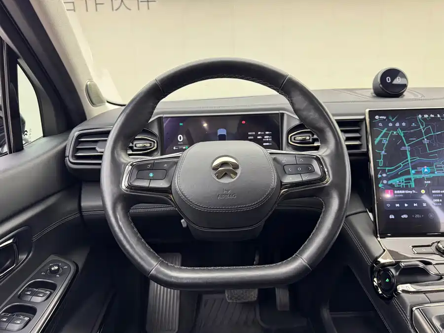 900x675_0_q87_c42_autohomecar__ChxpWGk8RH6AA58tAAfQ93po5dE611.jpg.webp Used NIO ES8 2020 415KM Signature Edition Seven-Seater Edition