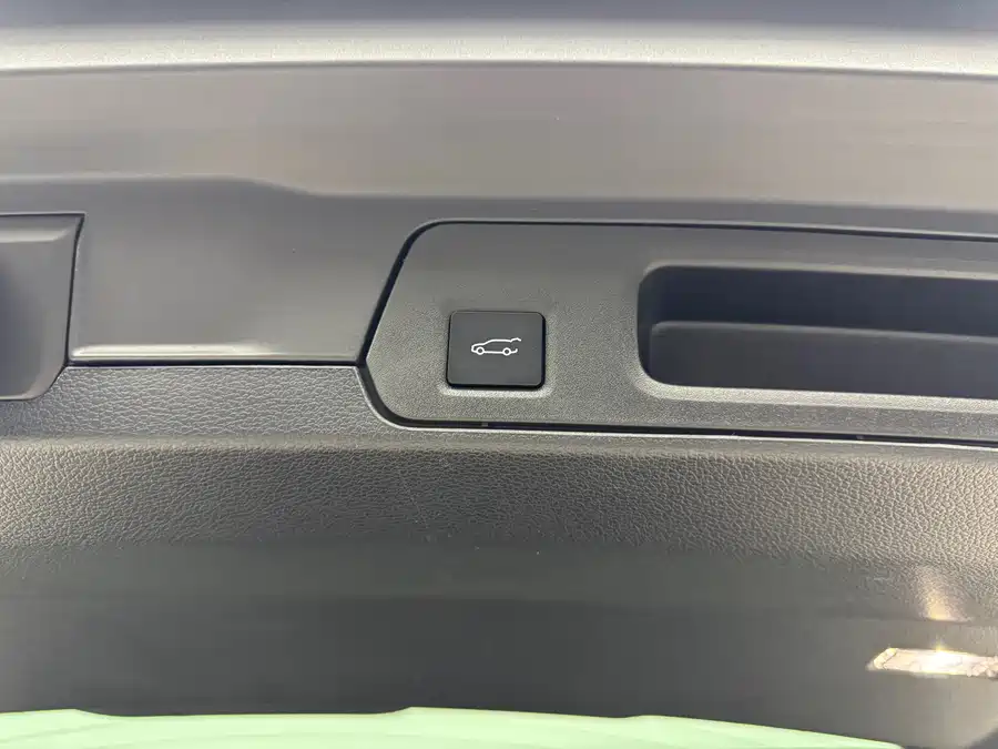 900x675_0_q87_c42_autohomecar__ChxpWGk8RHaAXYrMAAeQQpXa940593.jpg.webp Used NIO ES8 2020 415KM Signature Edition Seven-Seater Edition