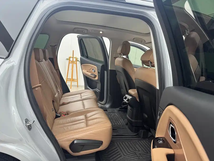 900x675_0_q87_c42_autohomecar__ChxpWGk9PFSAO9bWAAfKIhXVitQ470.jpg.webp Used NIO ES8 2018 model 355KM baseline version seven-seater version