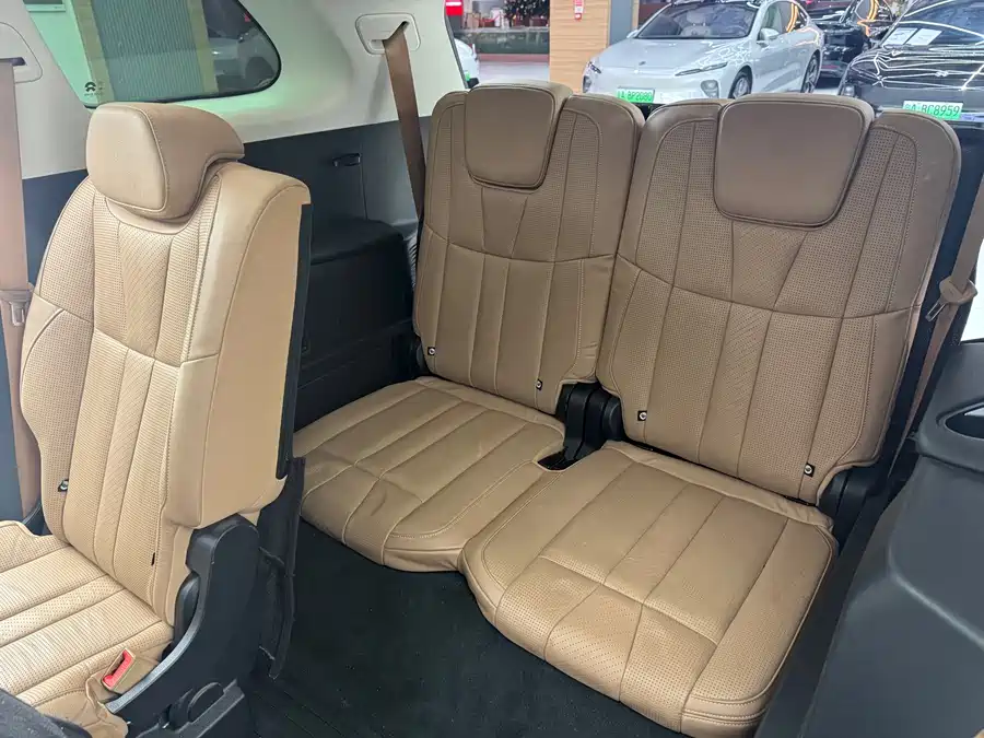 900x675_0_q87_c42_autohomecar__ChxpWGk9PFWAKpdiAAsk9NO5tOM155.jpg.webp Used NIO ES8 2018 model 355KM baseline version seven-seater version