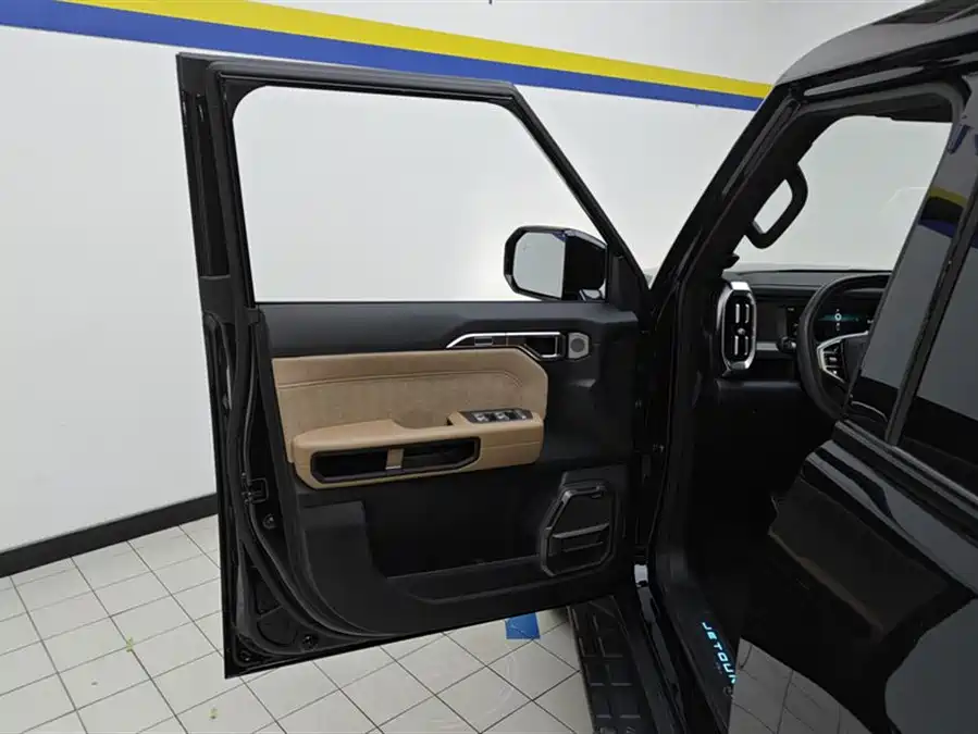 Used Jietu Traveler 2023 2.0T four-wheel drive crossover PRO+