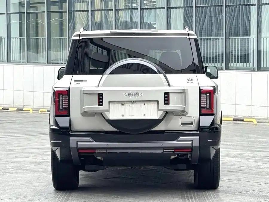 Used BYD Leopard 8 2025 Zhiyong flagship version 7 seats