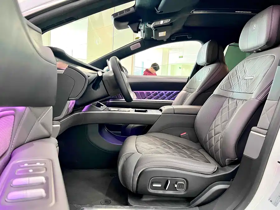 Used NIO ET9 2025 model 102kWh